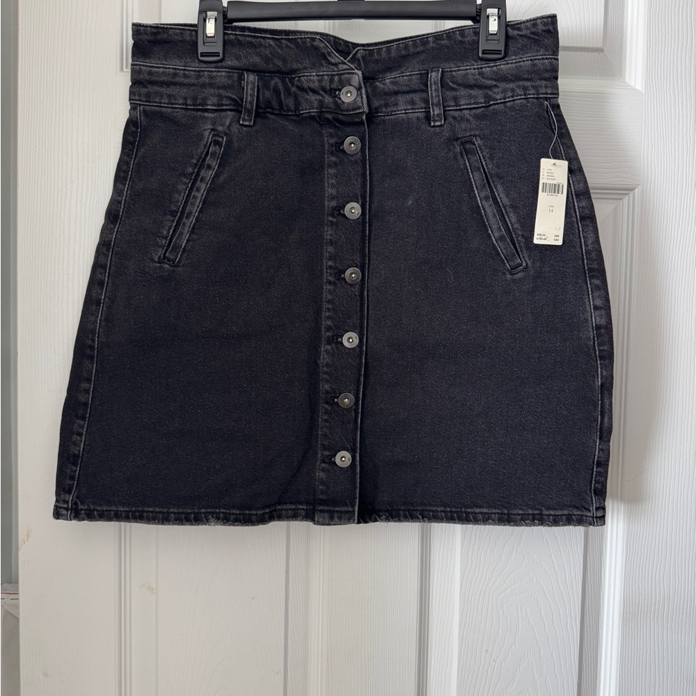 Black Denim Button-Front Skirt